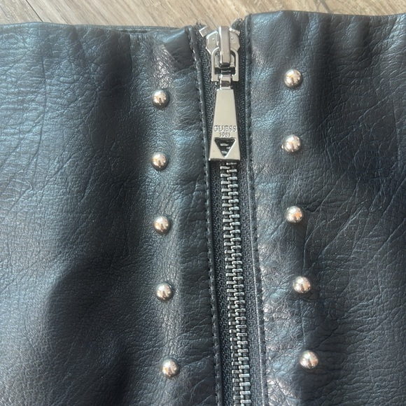 GUESS SKIRT - Picture 2 of 3